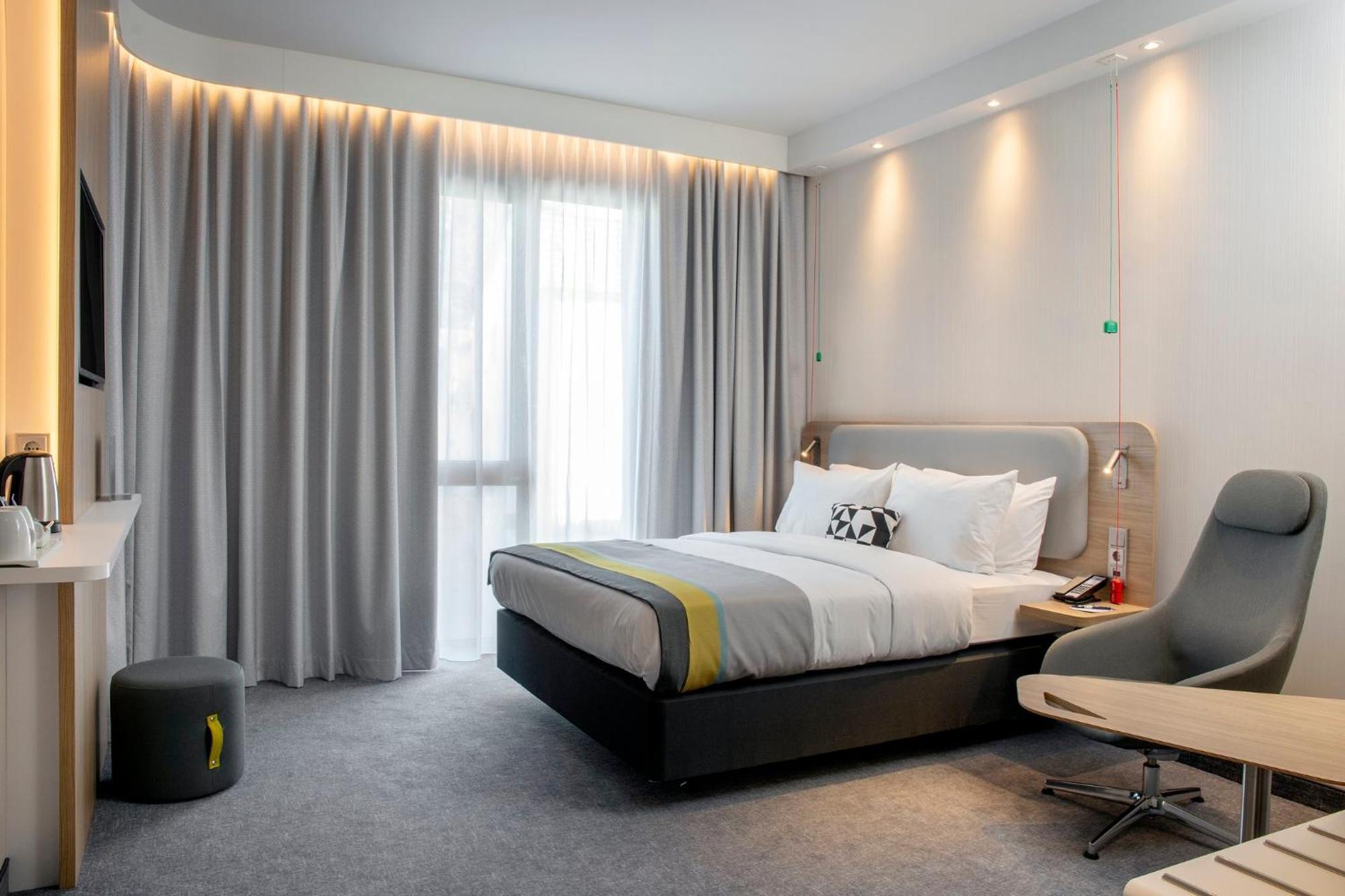 Holiday Inn Express Stuttgart-Waiblingen By Ihg Exterior photo